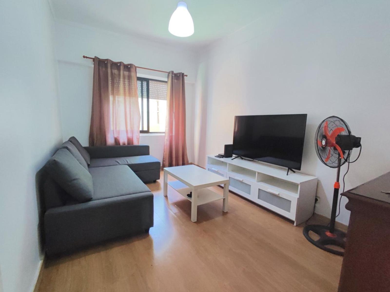 Laxuries Room For Rent โอดิเวลัส ภายนอก รูปภาพ